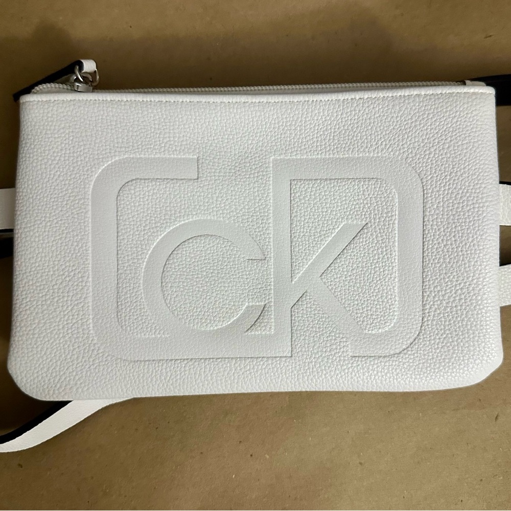 NWT - Calvin Klein White Belt Bag L/XL